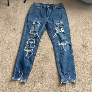 Fashion Nova distressed Mom Jeans